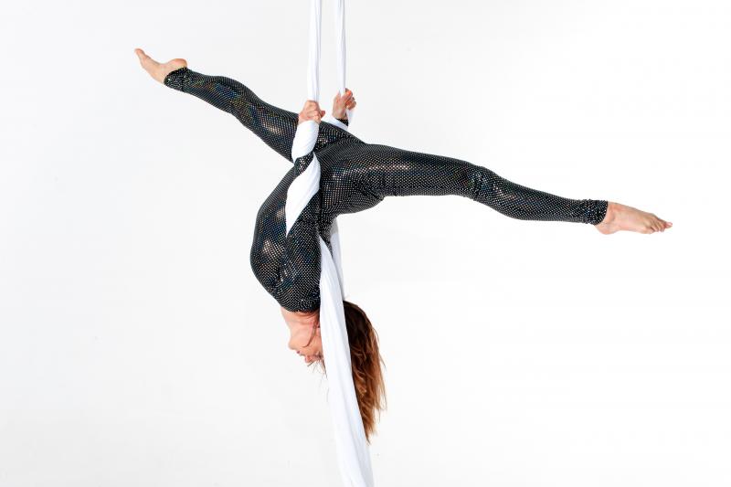 Aerial silks Z2