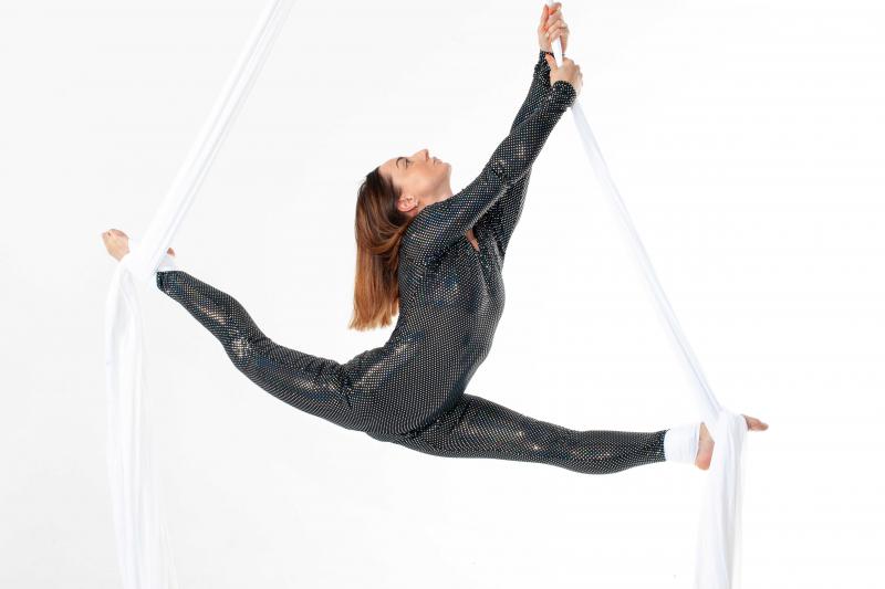 Aerial silks P1