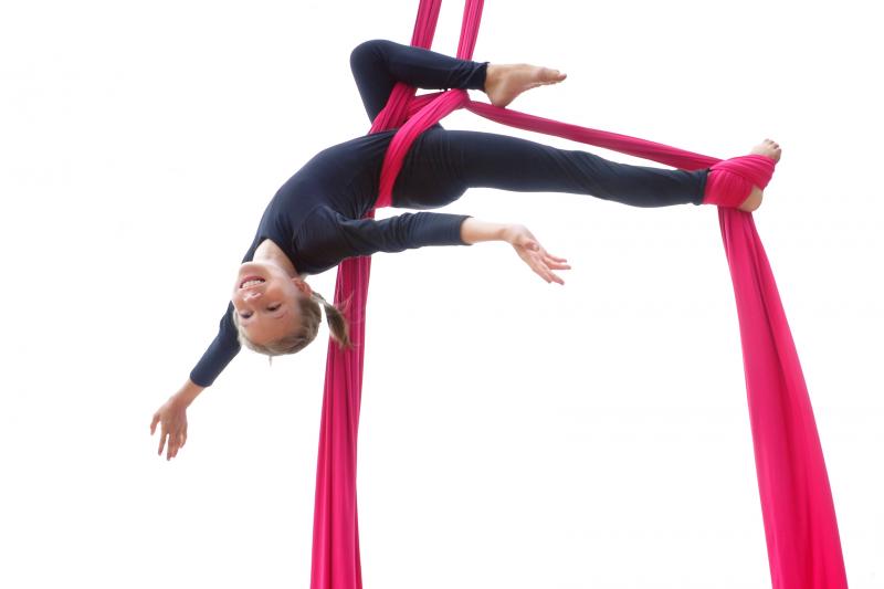 Aerial silks Mix level (6-14 let)